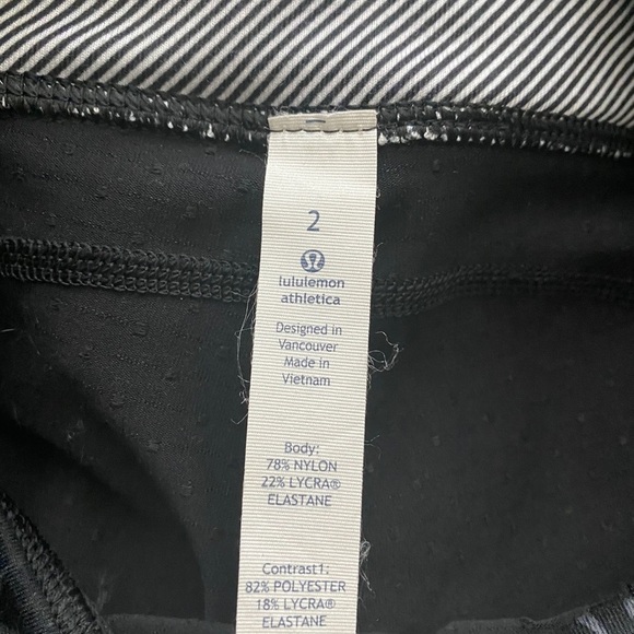 Lululemon‎ Gather & Crow Black Perforated Crop Pant - Picture 9 of 10